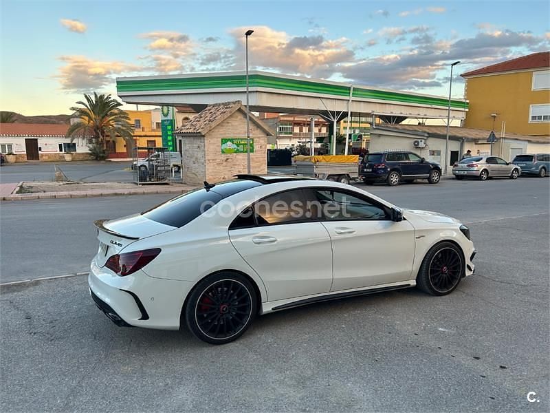 Usado Mercedes CLA45 AMG 381 CV (280 kW) 2016 Blanco Berlina