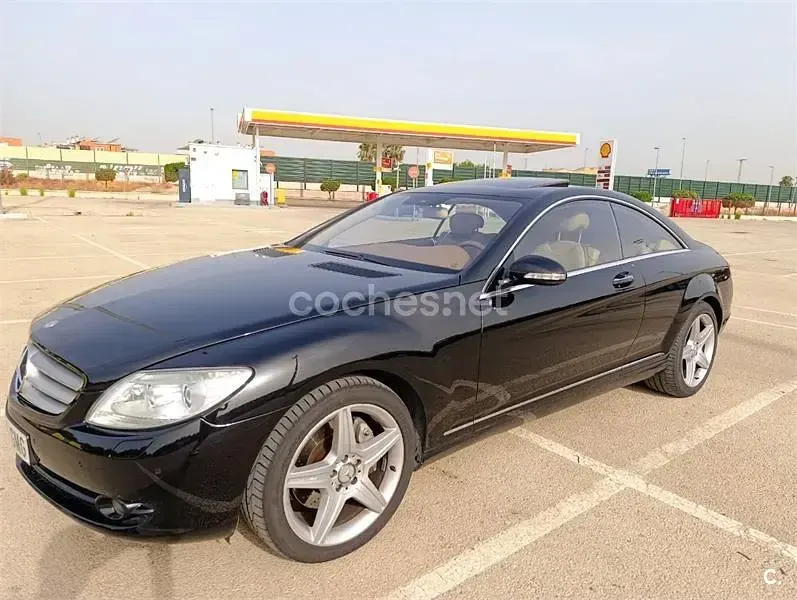 Usado Mercedes CL500 388 CV (285 kW) 2009 Negro Coupe