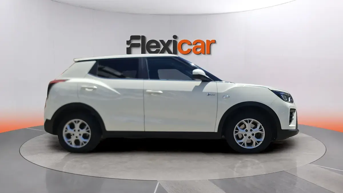 Usado SsangYong Tivoli 163 CV (119 kW) 2024 Blanco SUV