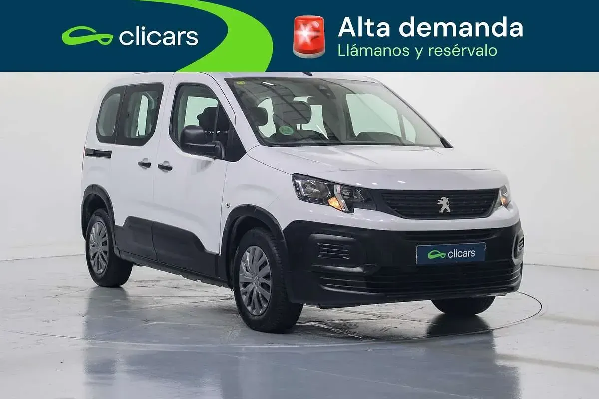 Usado Peugeot Rifter Active 102 CV (75 kW) 2022 Blanco Monovolumen
