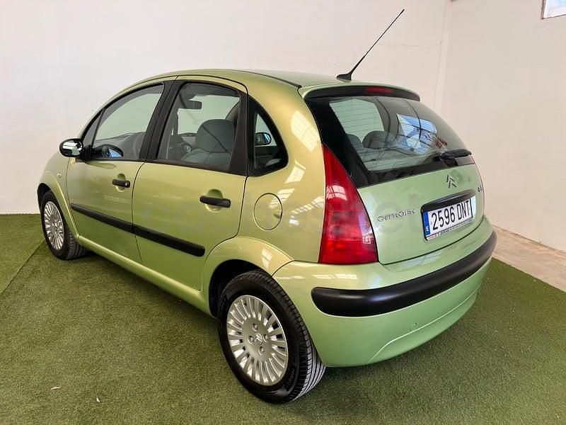 Usado Citroën C3 Exclusive 75 CV (55 kW) 2005 Verde Berlina
