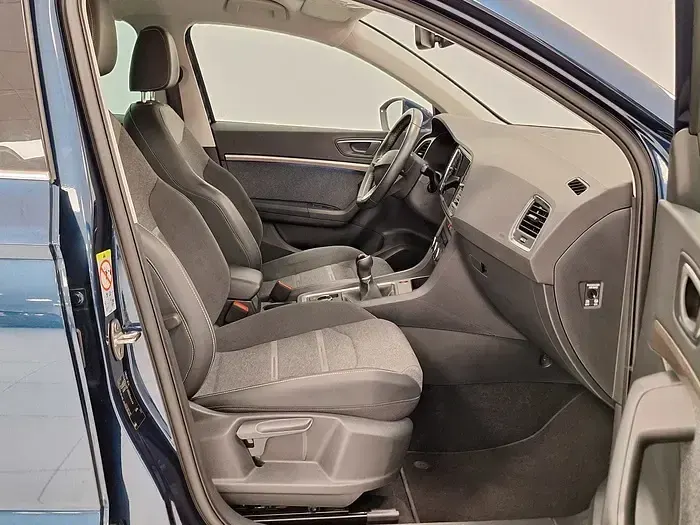 Usado Seat Ateca 150 CV (110 kW) 2024 Azul SUV