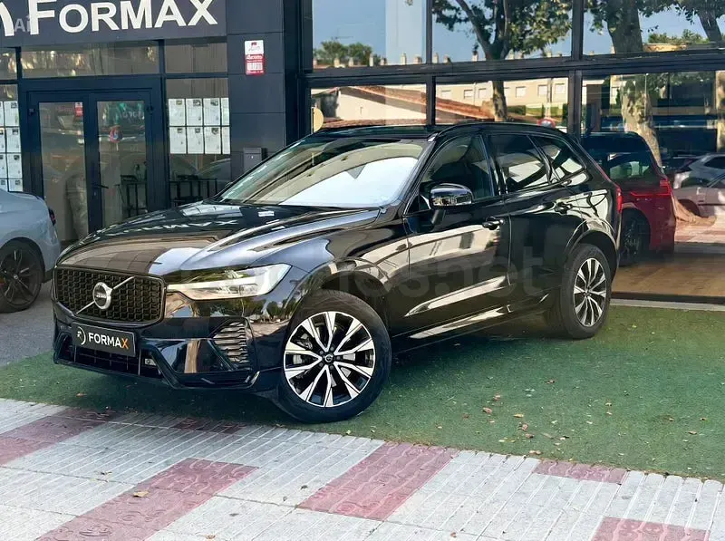 Usado Volvo XC60 Plus 197 CV (144 kW) 2023 Negro SUV