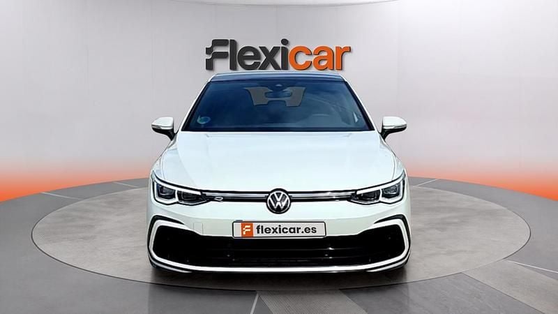 Usado VW Golf VIII R-line 150 CV (110 kW) 2022 Blanco Berlina