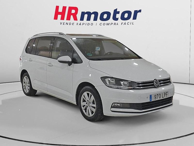 Usado VW Touran Advance 151 CV (111 kW) 2021 Blanco Monovolumen
