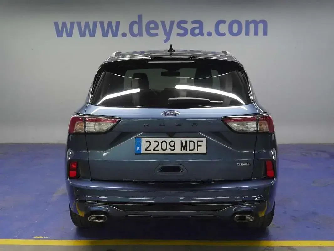Usado Ford Kuga ST-Line X 224 CV (164 kW) 2022 Azul SUV