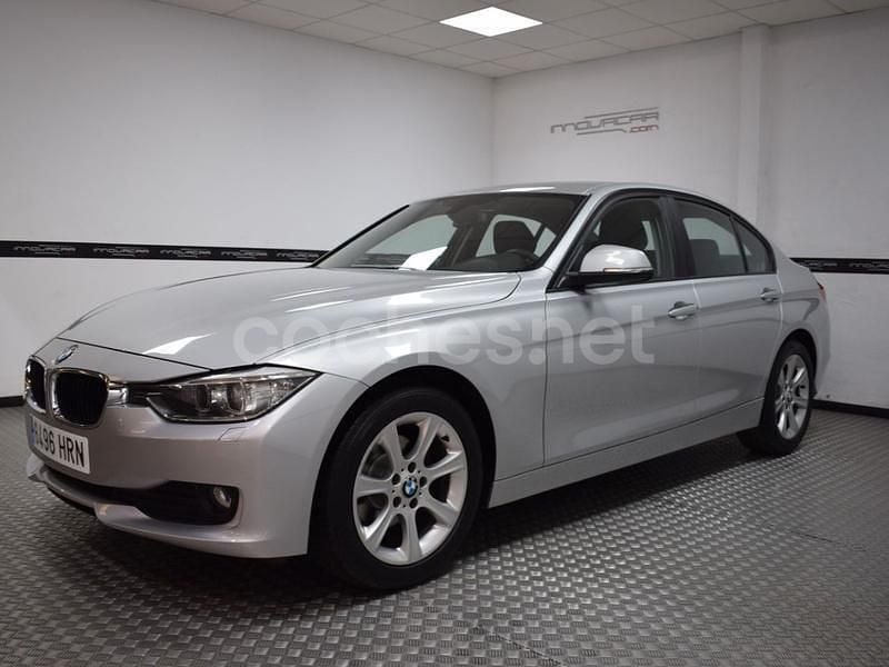 Gris / plata Usado 2013 BMW 318 Berlina | 13.500 € (Precio justo) - Imagen 1/4