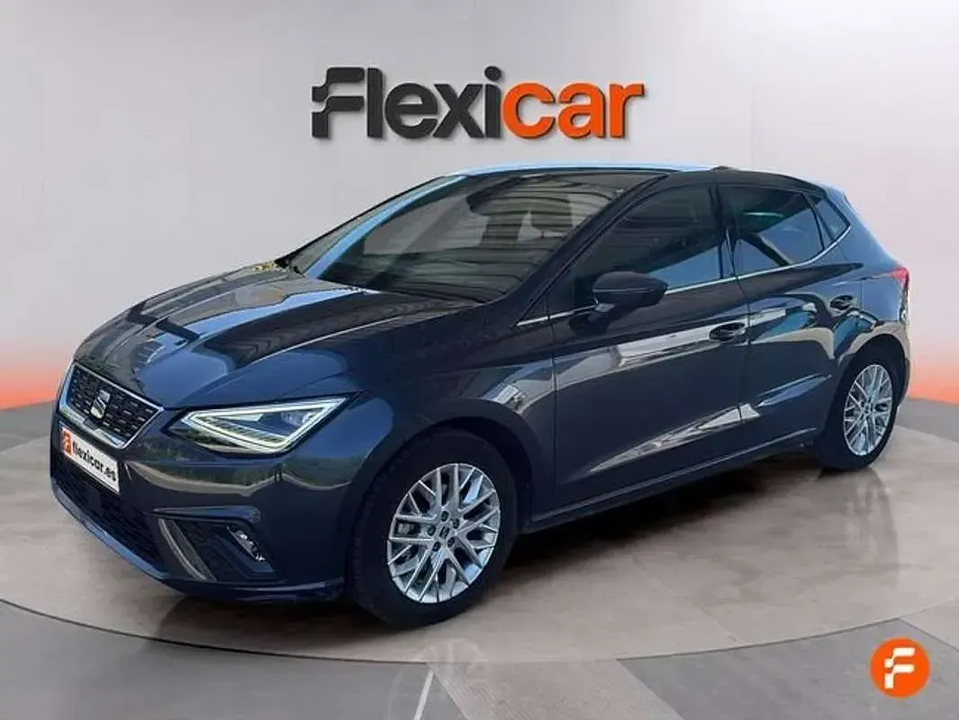 Usado Seat Ibiza XCELLENCE 116 CV (85 kW) 2026 Gris Utilitario