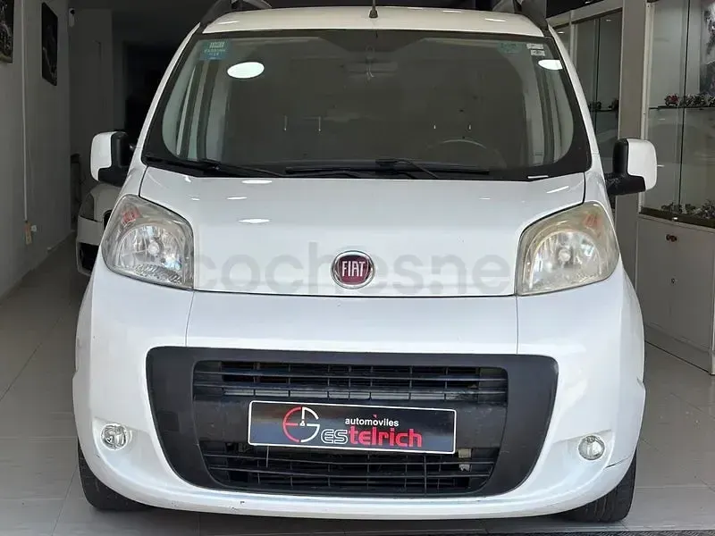 Usado Fiat Qubo Dynamic 80 CV (58 kW) 2016 Blanco Monovolumen