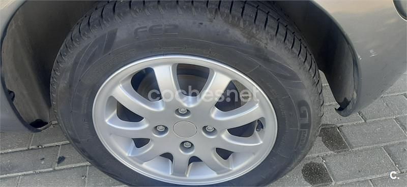 Gris / plata Usado 2004 Citroën C3 Utilitario | 4300 € (Caro) - Imagen 1/4