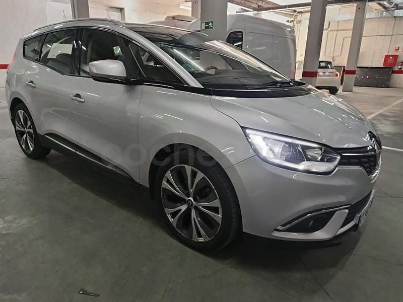 Usado Renault Grand Scénic IV Zen 130 CV (95 kW) 2017 Gris / plata Monovolumen