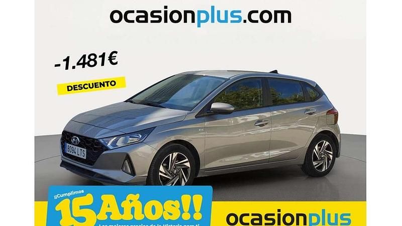 Plateado Usado 2021 Hyundai i20 Utilitario | 14.819 € (Precio justo) - Imagen 1/4