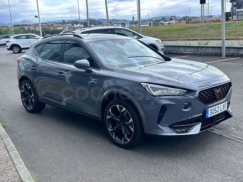 Usado Cupra Formentor VZ 245 CV (180 kW) 2022 Gris / plata SUV