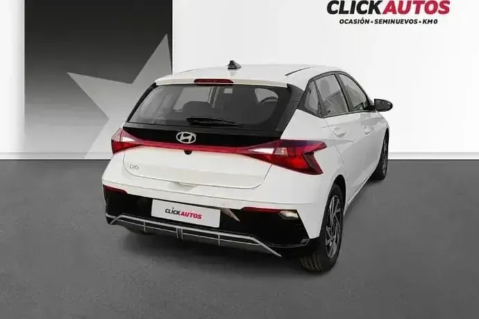 Usado Hyundai i20 100 CV (73 kW) 2026 Utilitario