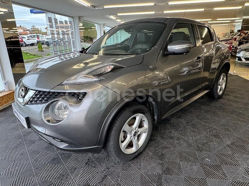 Gris / plata Usado 2016 Nissan Juke N-Connecta SUV | 11.990 € (Un poco caro) - Imagen 1/4