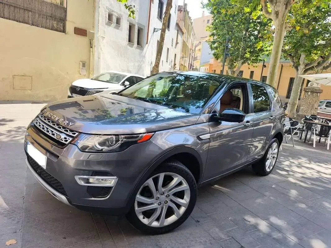 Usado Land Rover Discovery Sport HSE Dynamic 250 CV (183 kW) 2019 Gris SUV