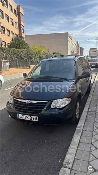 Usado Chrysler Grand Voyager 150 CV (110 kW) 2006 Verde Monovolumen