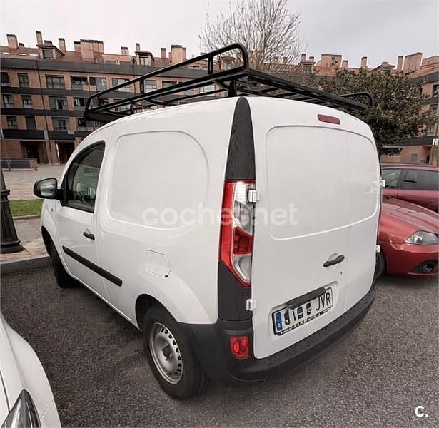 Begagnad Renault Kangoo 75 HK (55 kW) 2016 Vit Minibuss