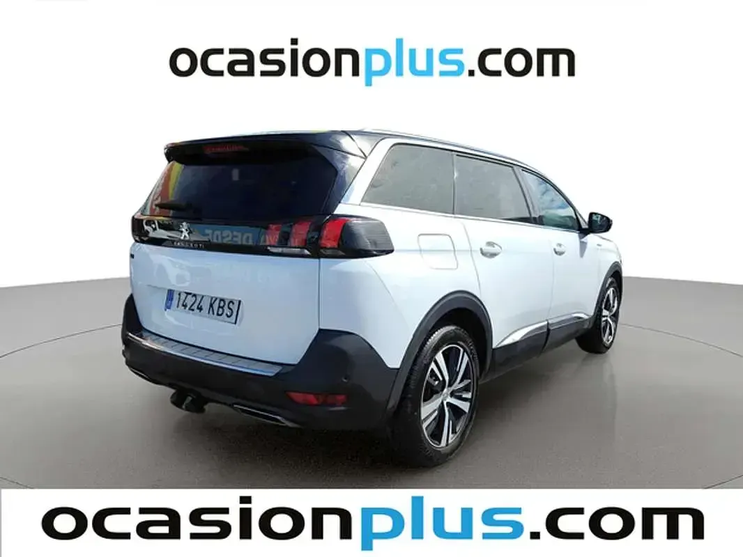 Usado Peugeot 5008 GT-line 131 CV (96 kW) 2017 Blanco SUV