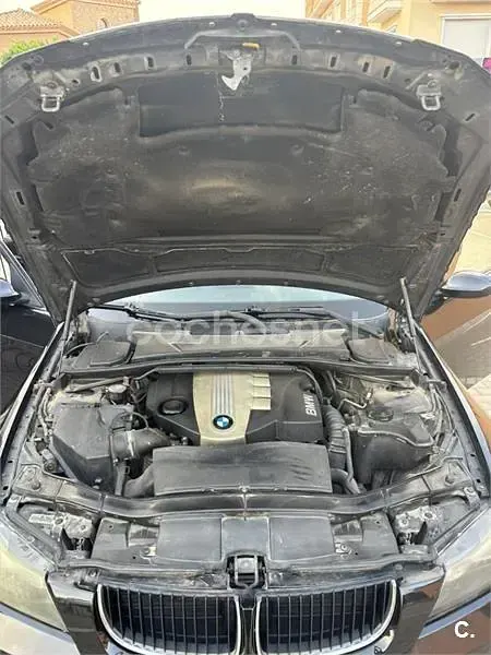 Usado BMW 318 122 CV (89 kW) 2007 Negro Berlina