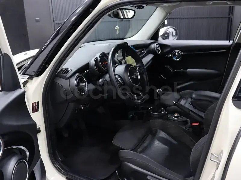 Usado Mini Cooper 136 CV (100 kW) 2016 Blanco Utilitario