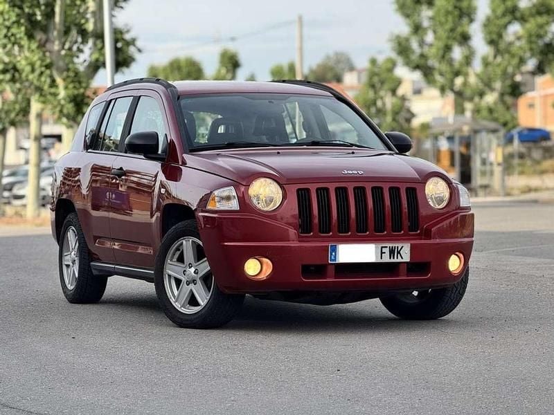 Burdeos Usado 2007 Jeep Compass Limited SUV | 4190 € (Precio justo) - Imagen 1/4