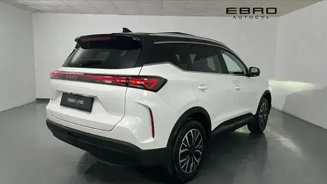 Nuevo Ebro s700 Luxury 224 CV (164 kW) 2026 Blanco SUV