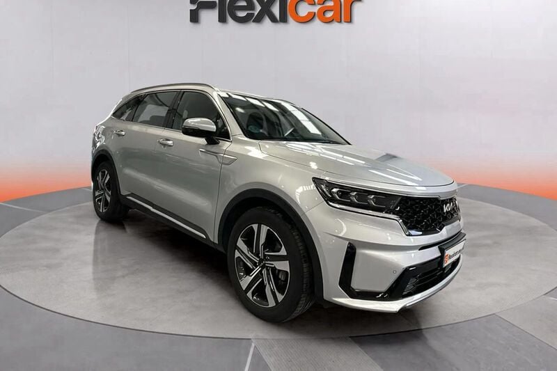 Gris Usado 2023 Kia Sorento SUV | 28.690 € (Super precio) - Imagen 1/4