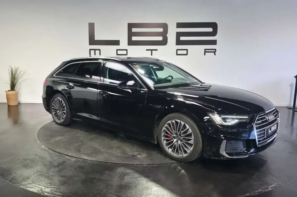 Usado Audi A6 Comfort 367 CV (269 kW) 2021 Negro Berlina