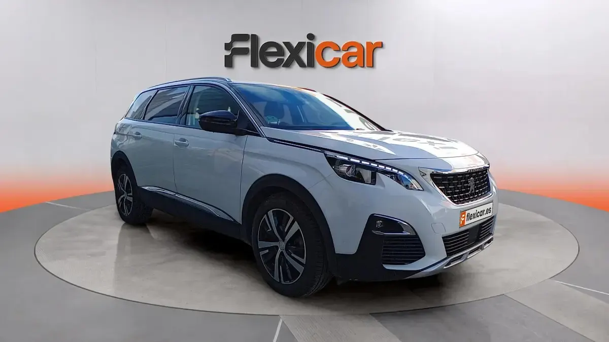 Używany Peugeot 5008 Allure 131 KM (96 kW) 2020 SUV
