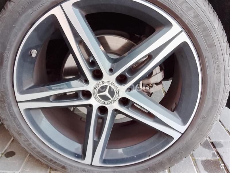 Usado Mercedes A180 116 CV (85 kW) 2020 Azul Berlina