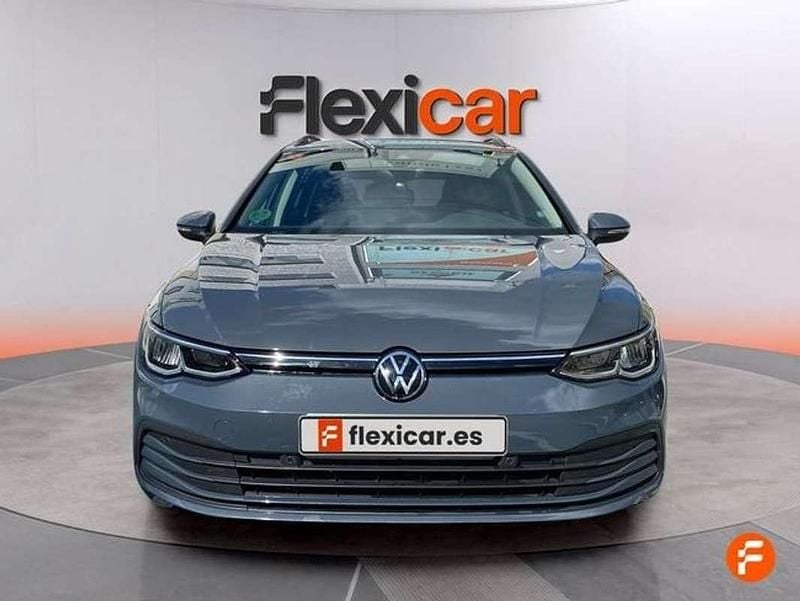 Usado VW Golf VIII 116 CV (85 kW) 2021 Gris Familiar