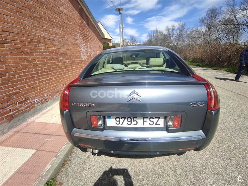 Gris / plata Usado 2007 Citroën C6 Exclusive Berlina | 5000 € - Imagen 1/4