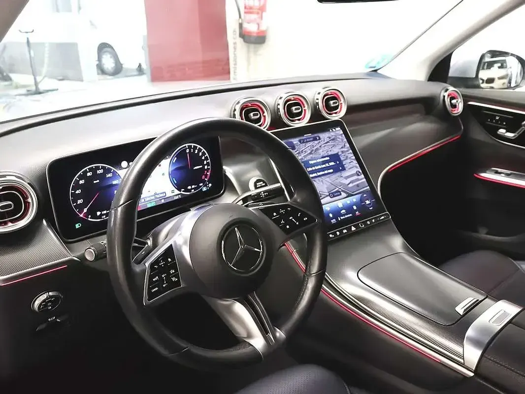 Usado Mercedes GLC300e 314 CV (230 kW) 2024 Gris SUV