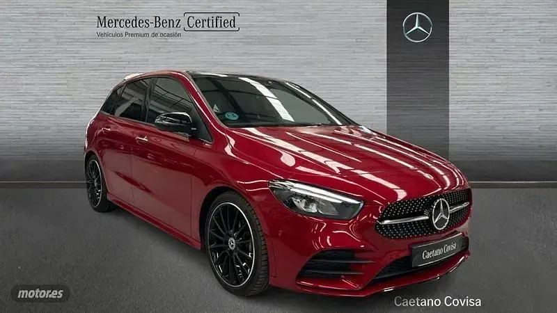 Usado Mercedes B200 AMG line 150 CV (110 kW) 2021 Utilitario