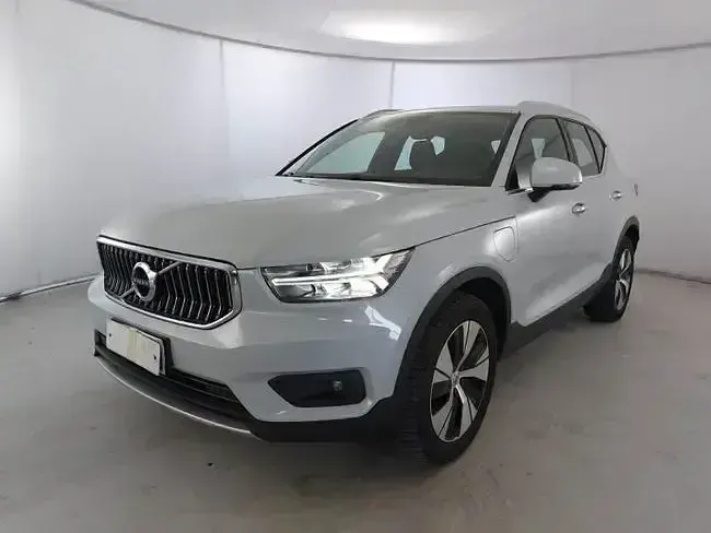 Usado Volvo XC40 Inscription 262 HP (192 kW) 2021 Cinzento SUV