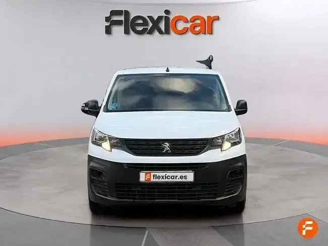 Usado Peugeot Partner 102 CV (75 kW) 2021 Blanco Monovolumen