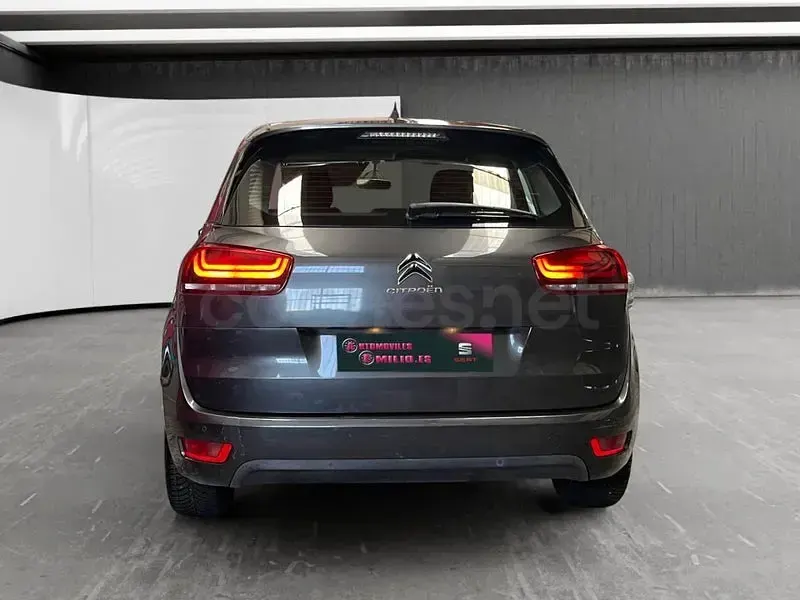 Usado Citroën C4 Picasso Live 120 CV (88 kW) 2020 Negro Monovolumen