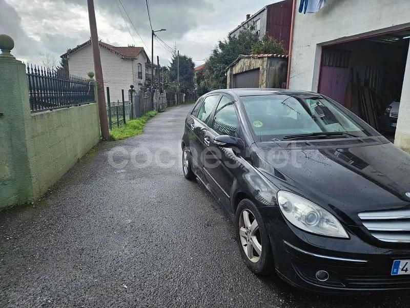 Negro Usado 2006 Mercedes B200 Monovolumen | 6000 € (Precio justo) - Imagen 1/4