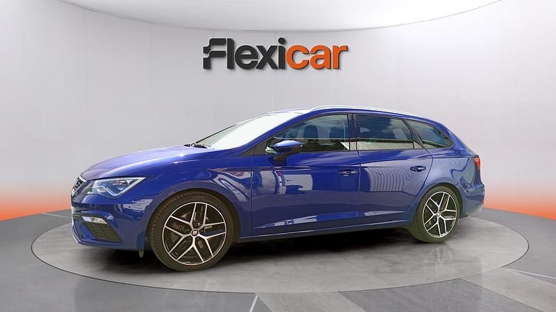 Usado Seat Leon ST 190 CV (139 kW) 2019 Azul Familiar