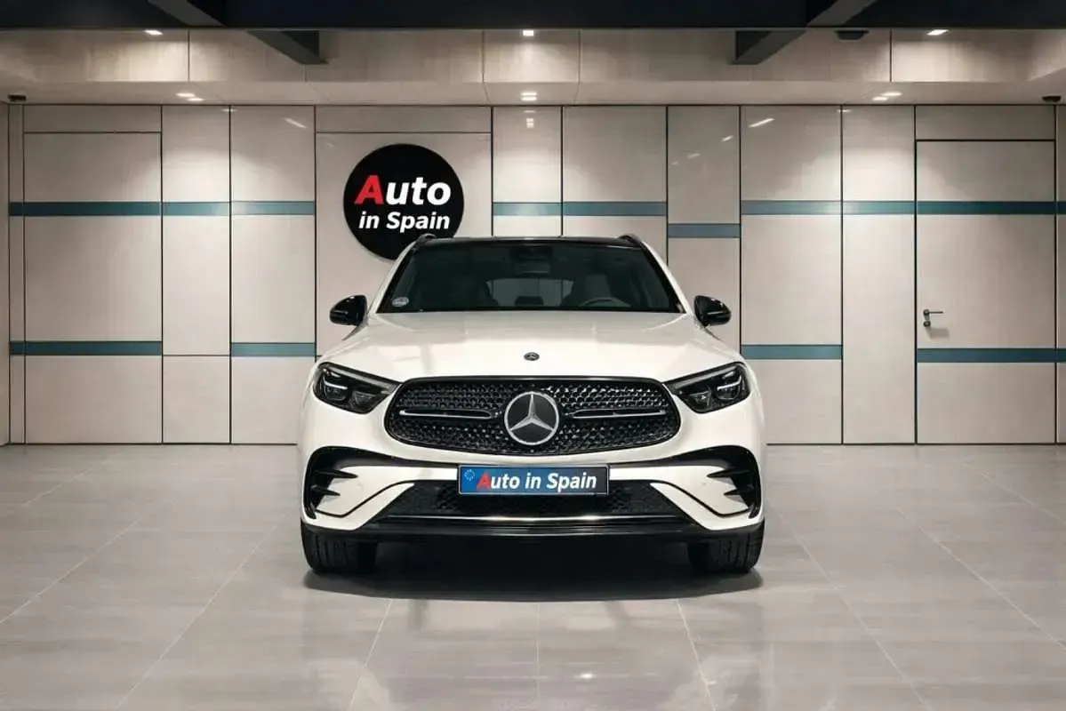 Usado Mercedes GLC300e 333 CV (244 kW) 2023 Blanco SUV