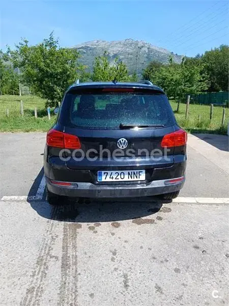 Usado VW Tiguan Advance 140 CV (102 kW) 2011 Negro SUV