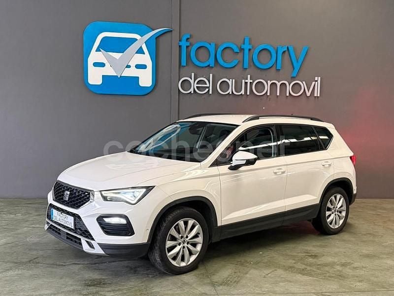 Usado Seat Ateca Style 150 CV (110 kW) 2021 Blanco SUV