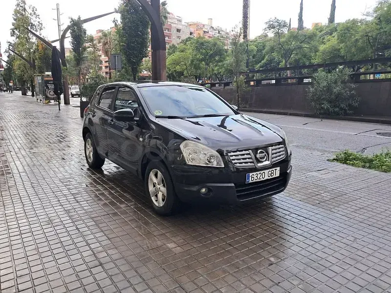 Usado Nissan Qashqai Acenta 150 CV (110 kW) 2008 Negro SUV