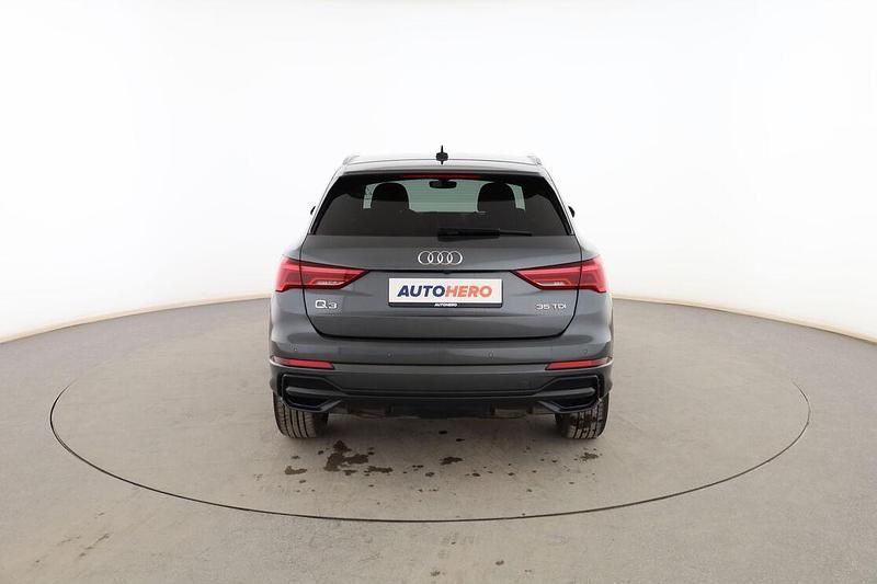 Usado Audi Q3 S-Line 150 CV (110 kW) 2022 Gris SUV