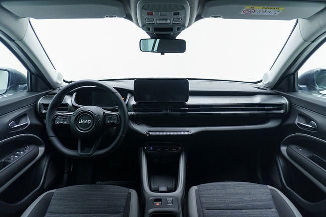 Usado Jeep Avenger EV Longitude 114 kW (156 CV) 2024 Blanco SUV