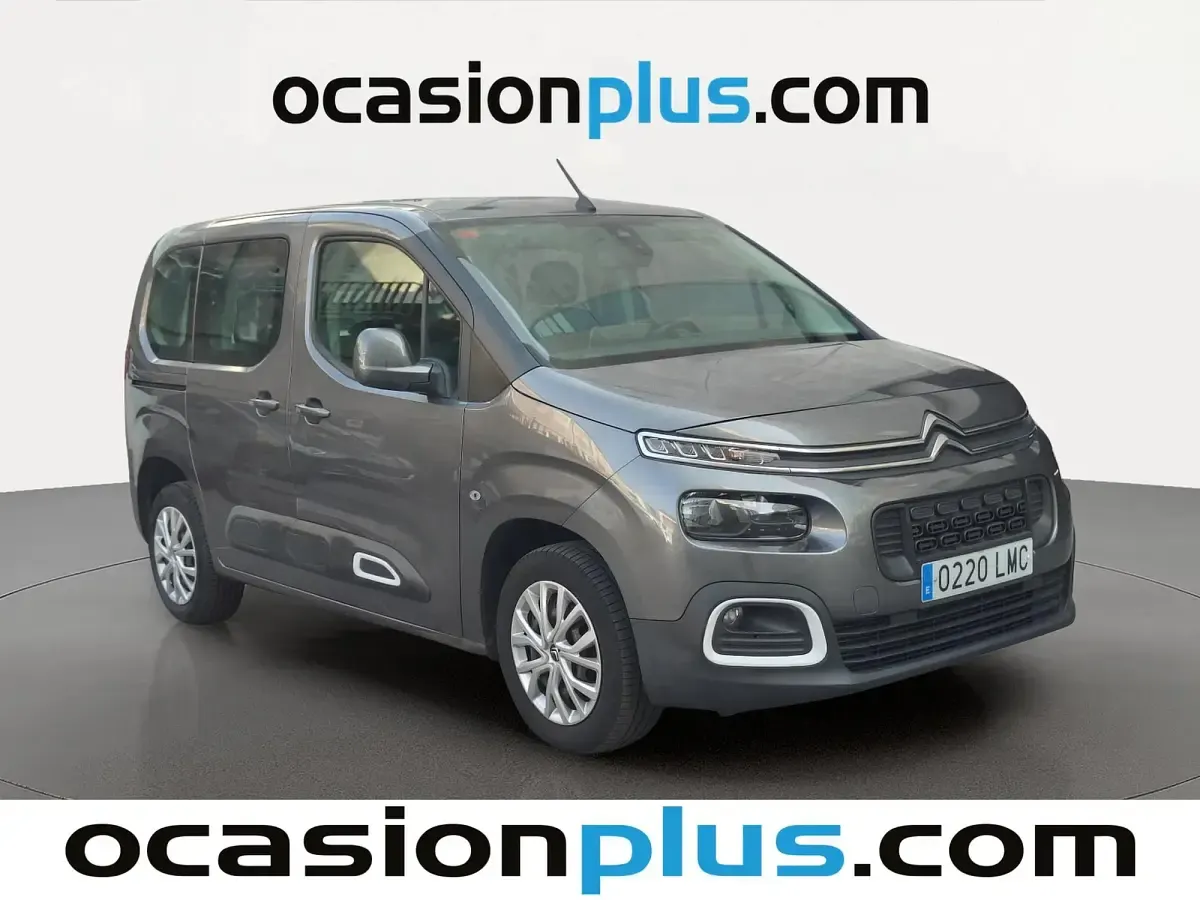Usado Citroën Berlingo Feel 110 CV (80 kW) 2020 Gris oscuro Monovolumen