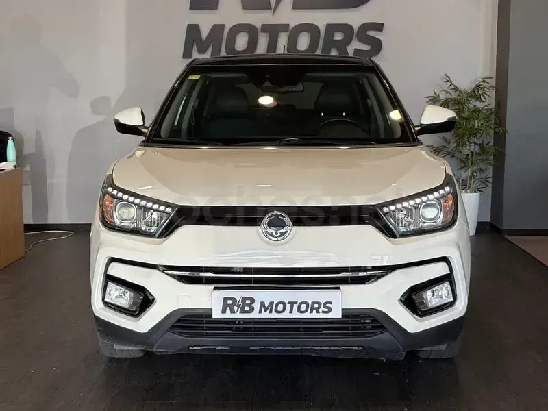 Usado SsangYong Tivoli 128 CV (94 kW) 2018 Blanco SUV