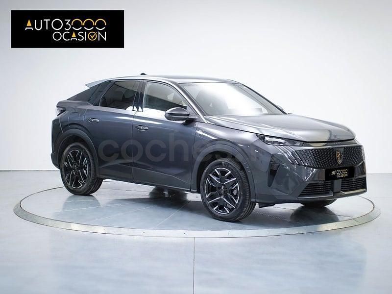 Usado Peugeot 3008 GT 136 CV (100 kW) 2024 Gris SUV