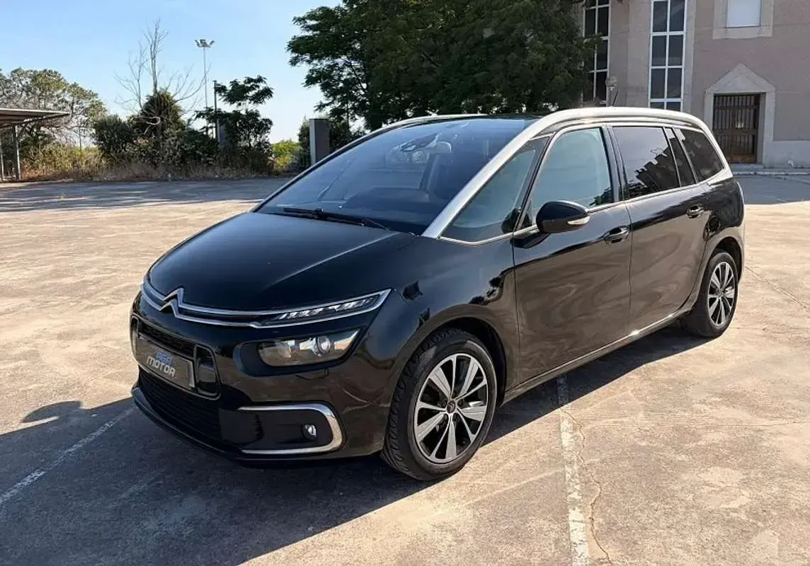 Usado Citroën C4 SpaceTourer Shine 131 CV (96 kW) 2019 Monovolumen